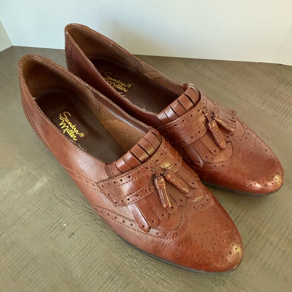Vintage Sandra Miller Oxford Loafers